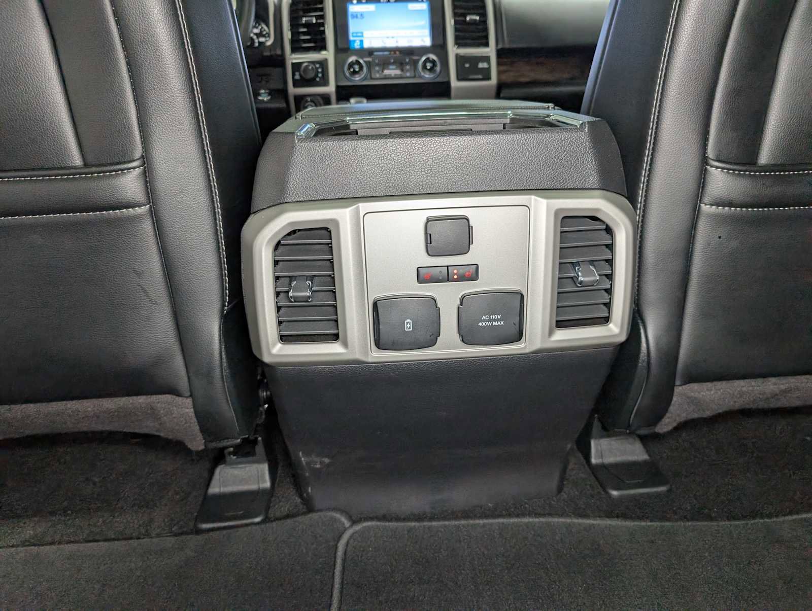 Used 2019 Ford F150 Lariat w/ Equipment Group 502A Luxury AWD/4WD image 24