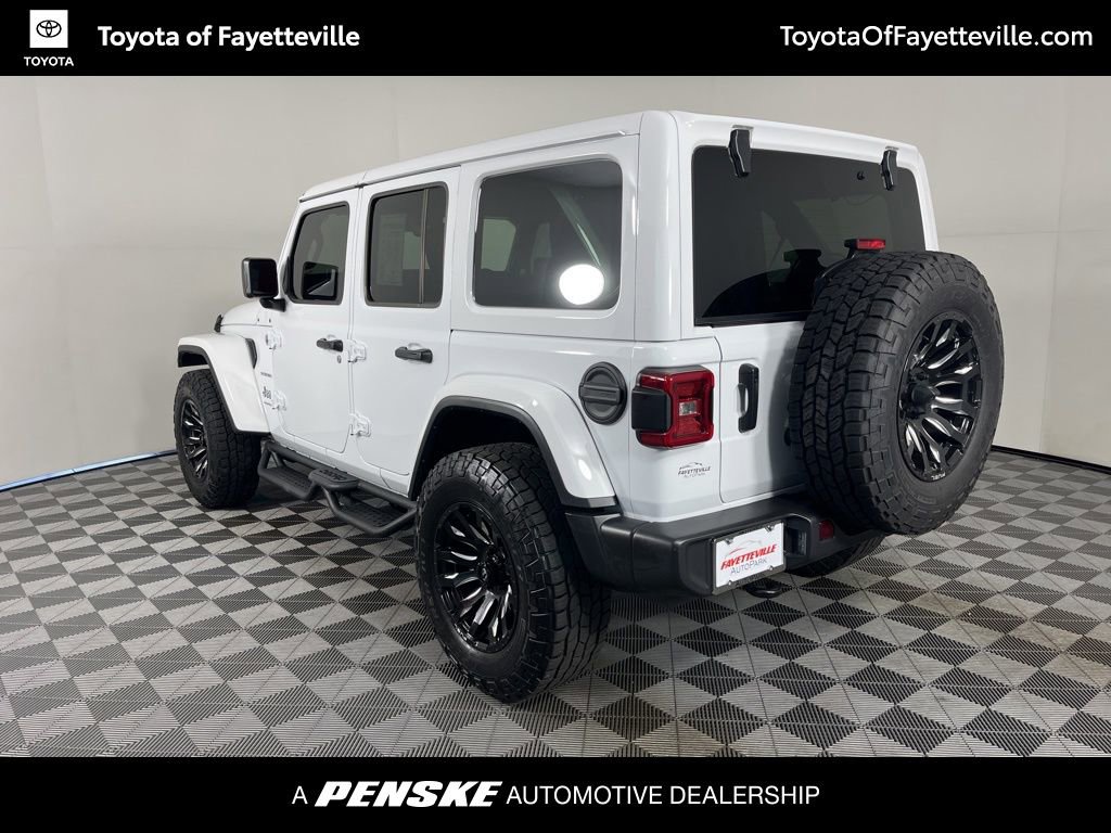Used 2024 Jeep Wrangler Unlimited Sahara w/ Technology Group AWD/4WD image 11
