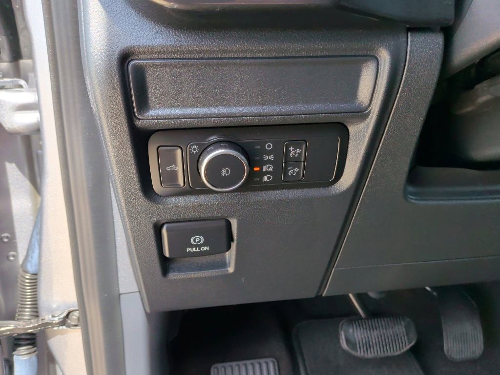 Used 2021 Ford F150 XL w/ STX Appearance Package RWD image 15