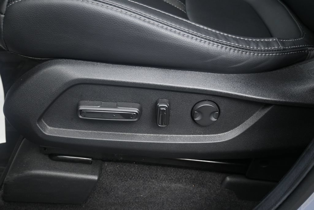 Used 2025 Honda Pilot Touring image 22