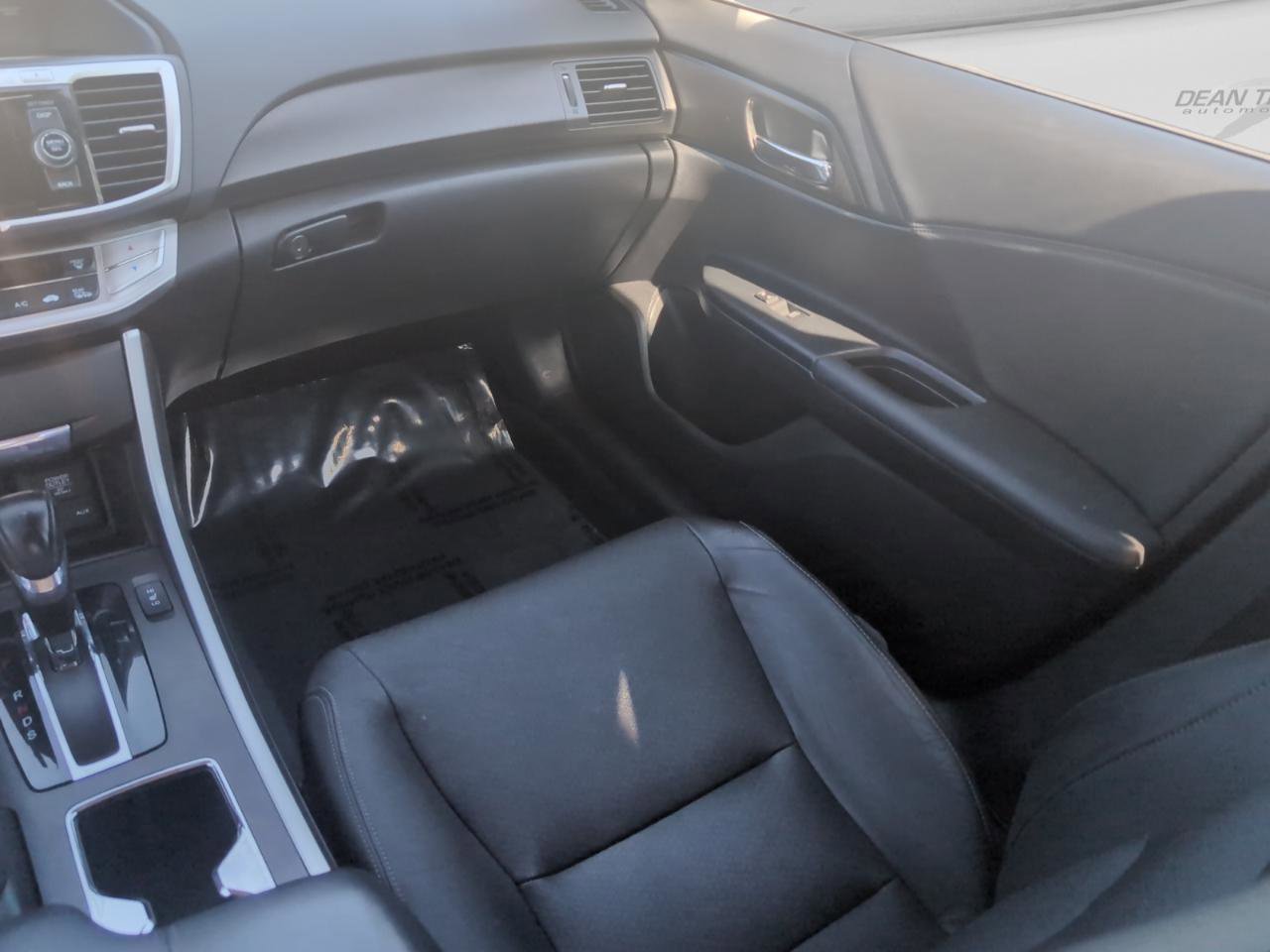 Used 2015 Honda Accord EX-L image 16