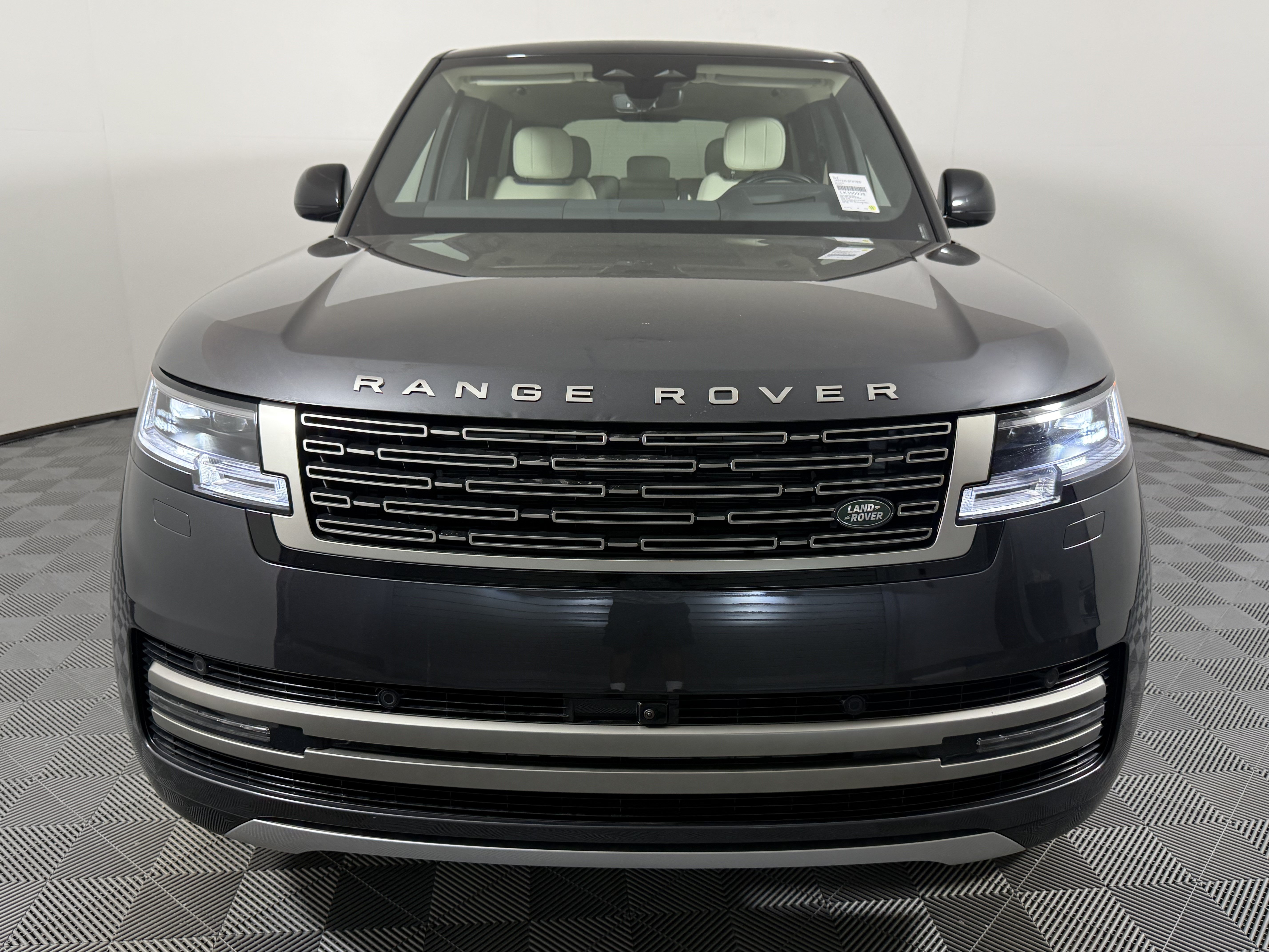 New 2026 Land Rover Range Rover SE AWD/4WD image 10