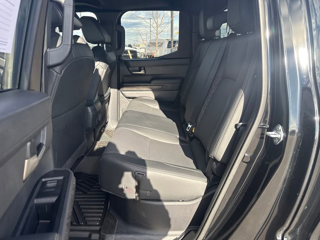 Used 2024 Toyota Tacoma Limited w/ Limited Package (LT) image 28