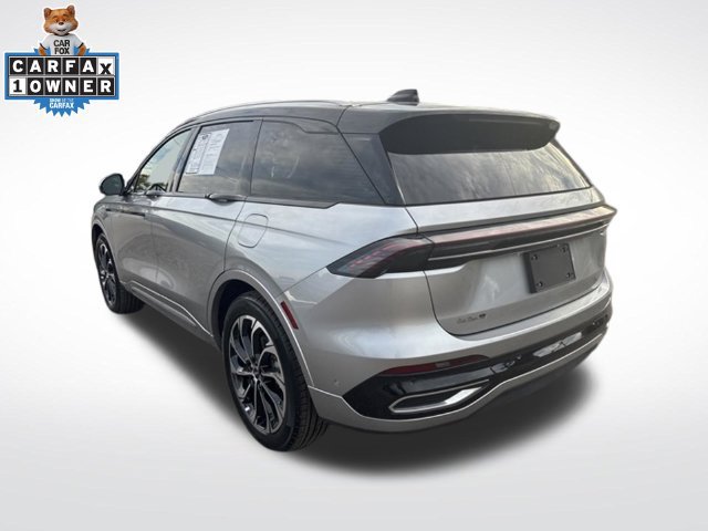 Used 2024 Lincoln Nautilus Reserve AWD/4WD image 9