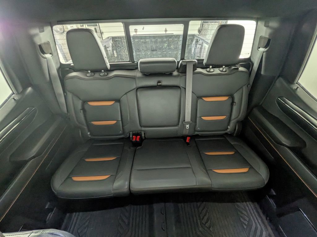 Certified 2024 GMC Sierra 1500 AT4 w/ Technology Package image 33