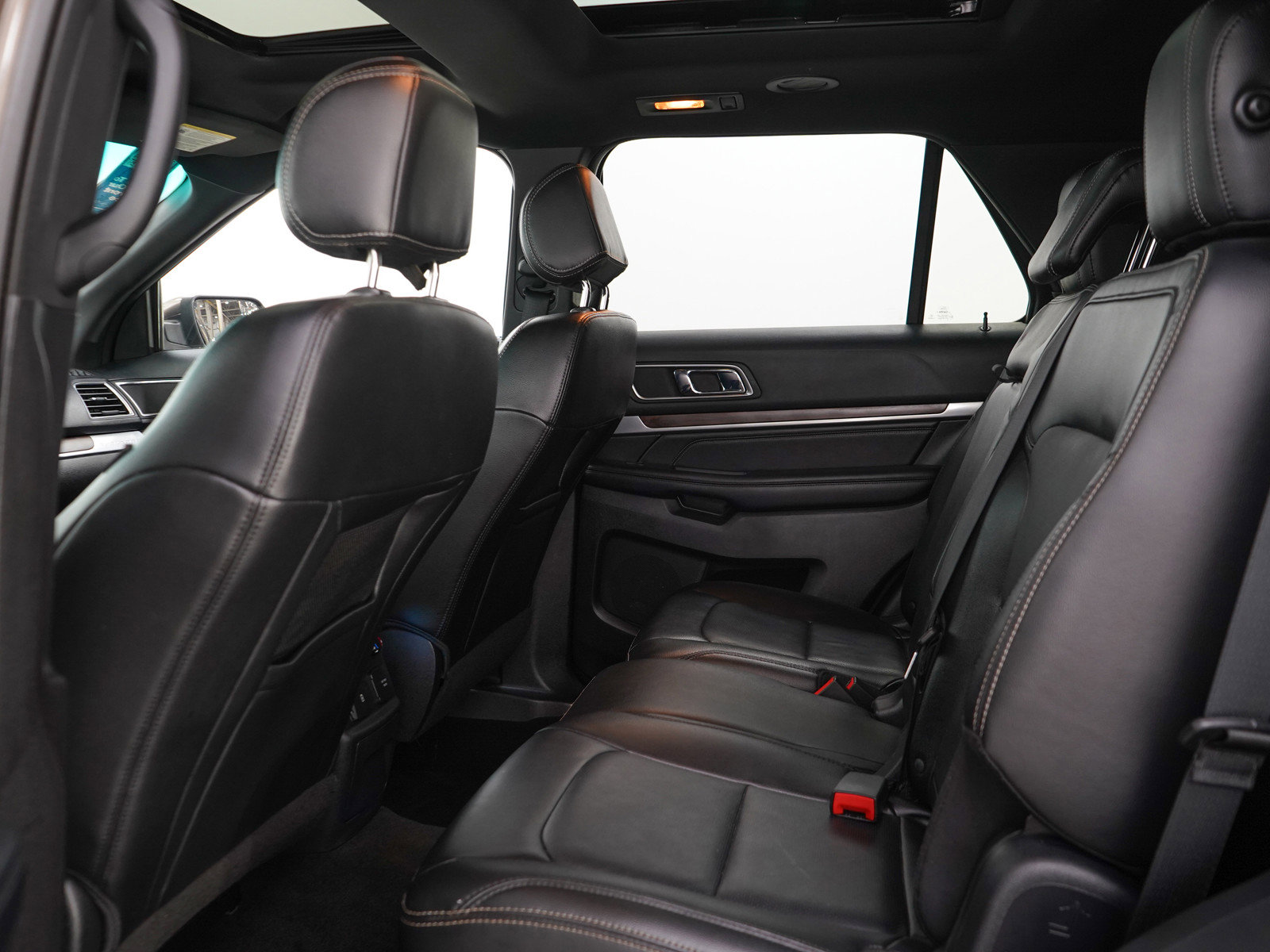 Used 2016 Ford Explorer Limited AWD/4WD image 20