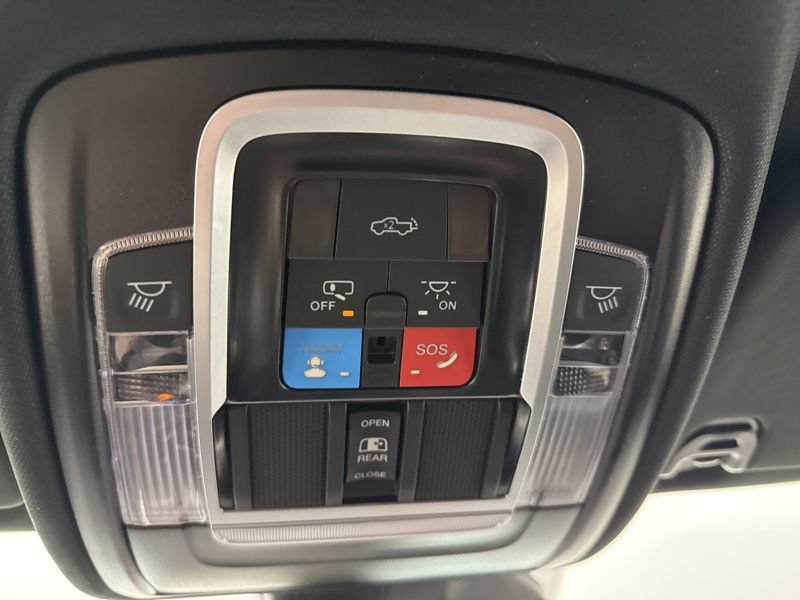 New 2026 RAM 1500 Laramie AWD/4WD image 36