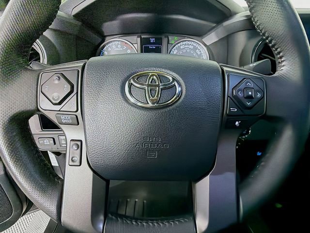 Used 2017 Toyota Tacoma TRD Sport RWD image 13