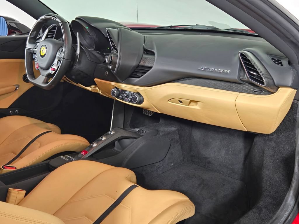 Used 2017 Ferrari 488 GTB RWD image 14