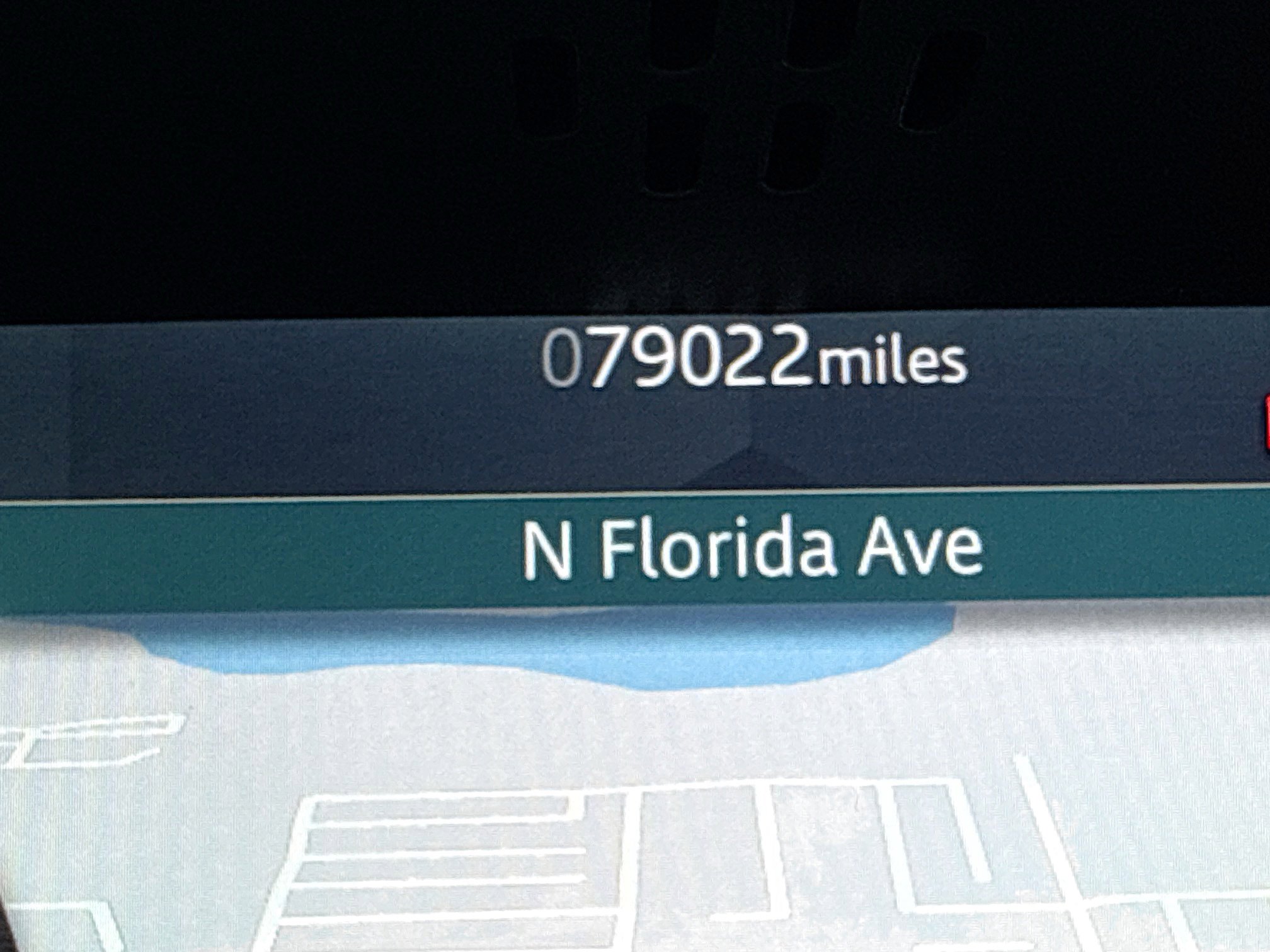 Used 2021 Land Rover Defender 90 First Edition image 42