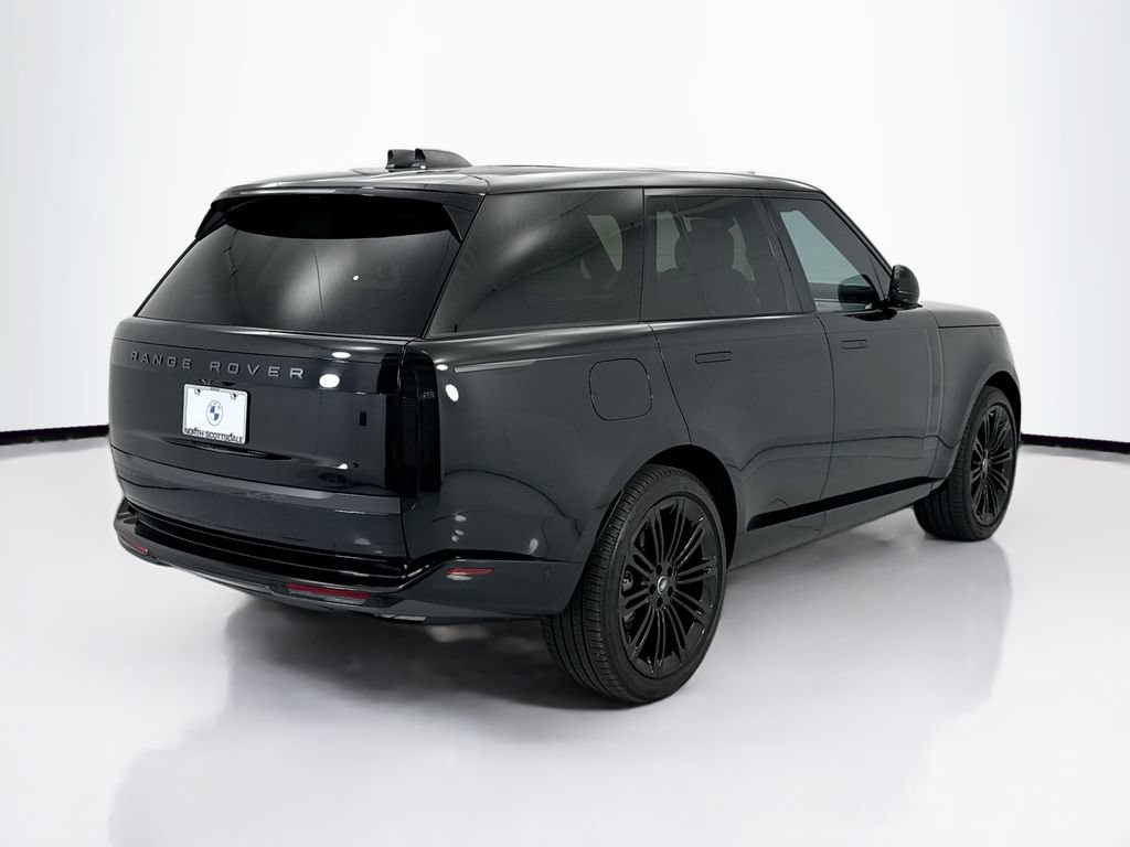 Used 2025 Land Rover Range Rover SE AWD/4WD image 5