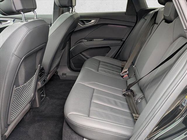 Certified 2022 Audi Q4 e-tron Premium Plus w/ Premium Plus image 17