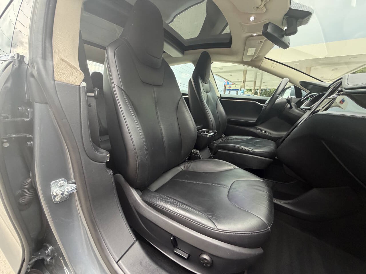 Used 2012 Tesla Model S RWD image 8
