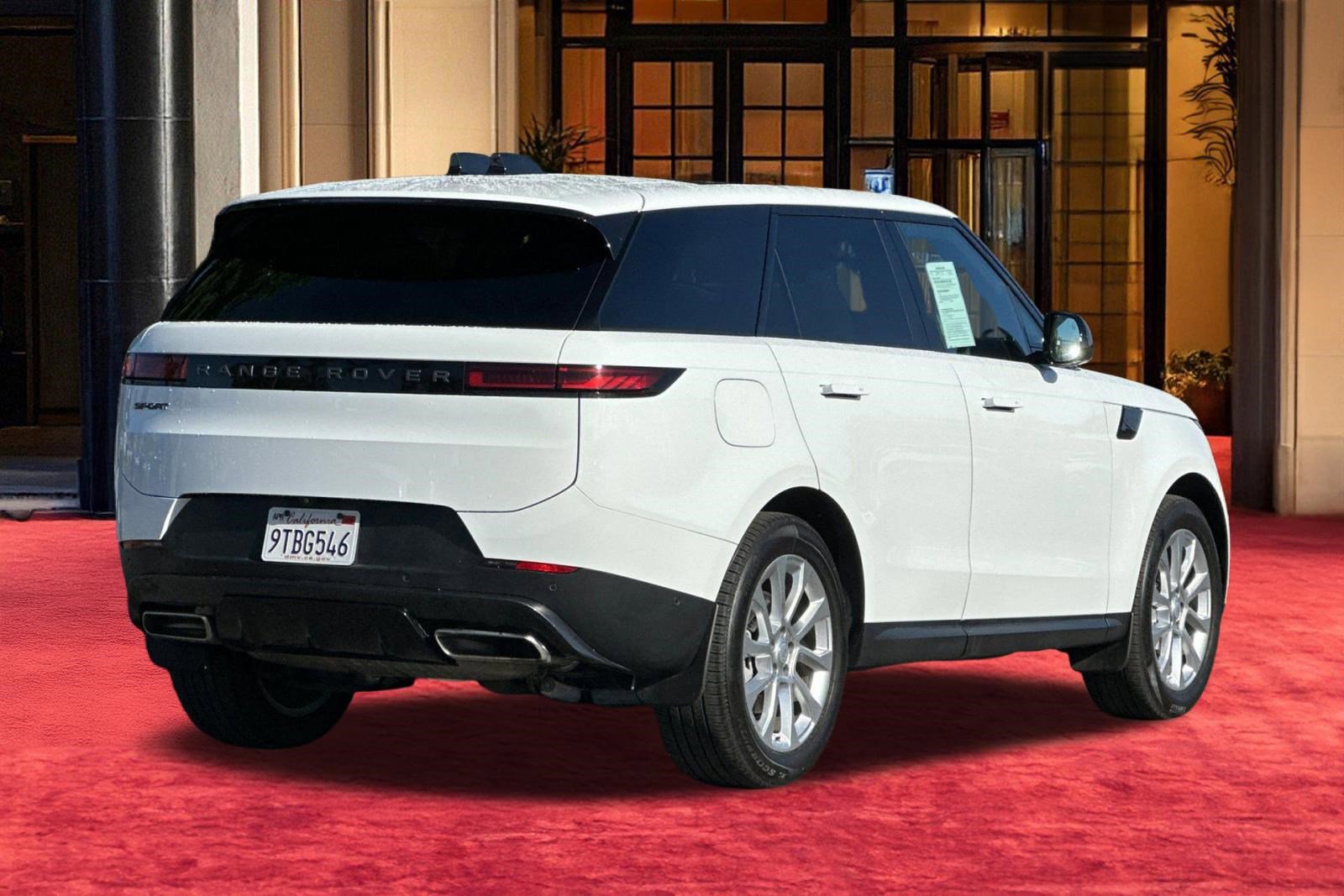 Certified 2025 Land Rover Range Rover Sport image 9