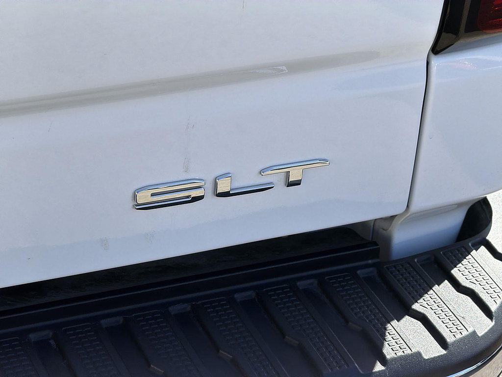 Used 2025 GMC Sierra 1500 SLT RWD image 31