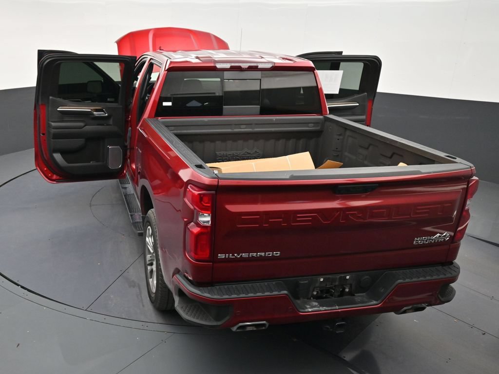 Used 2024 Chevrolet Silverado 1500 High Country RWD image 32