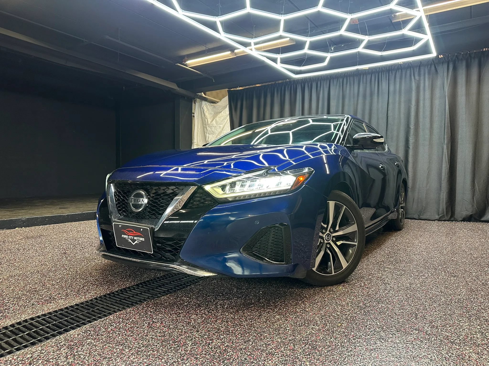 Used 2020 Nissan Maxima 3.5 SL w/ Floor Mat Group FWD image 40