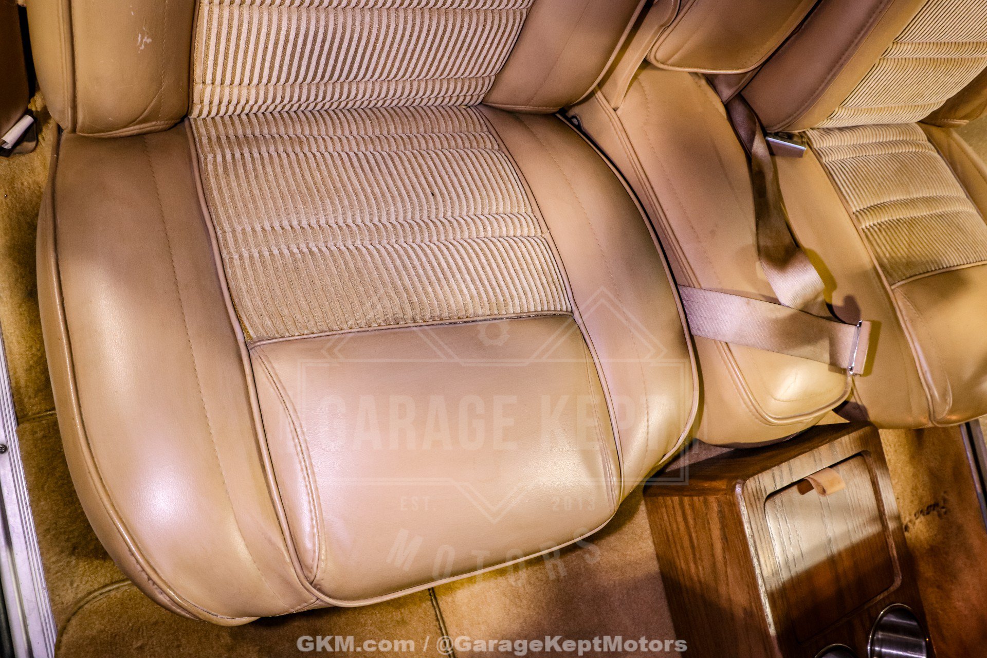Used 1987 Jeep Grand Wagoneer AWD/4WD image 73