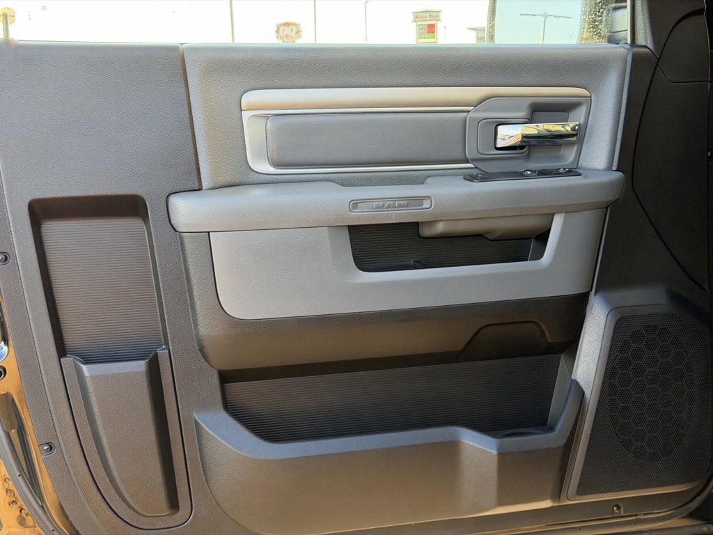 Used 2014 RAM 1500 Express image 20