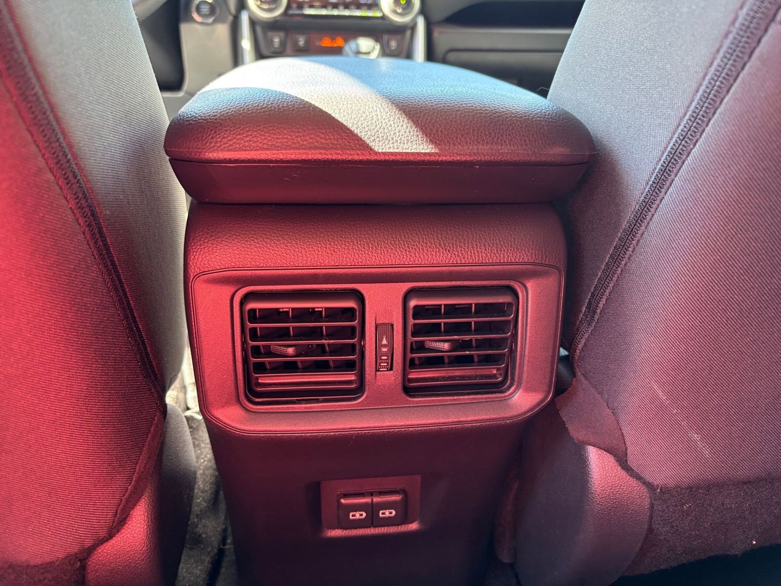 Used 2025 Toyota RAV4 XLE image 24