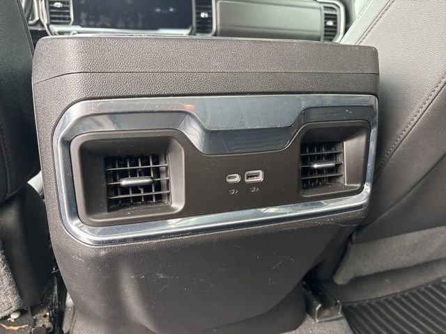 Used 2023 Chevrolet Silverado 1500 LTZ AWD/4WD image 15