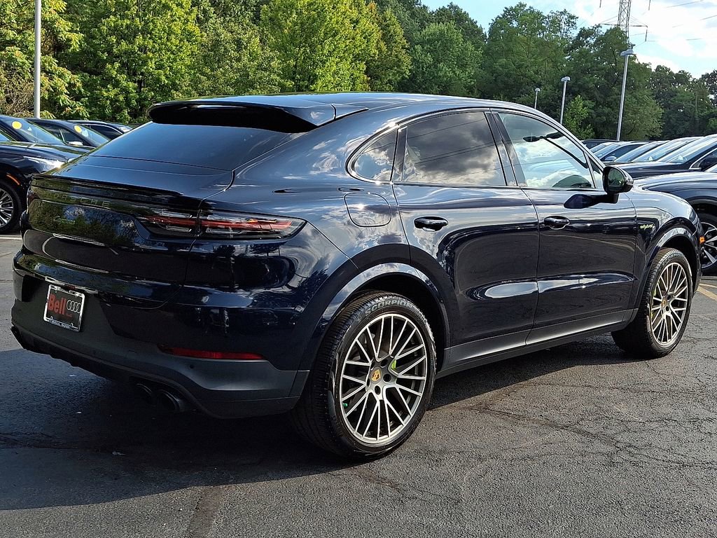 Used 2023 Porsche Cayenne Platinum Edition image 14