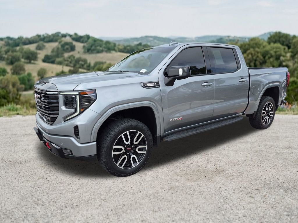 Used 2024 GMC Sierra 1500 AT4 w/ Technology Package AWD/4WD image 3