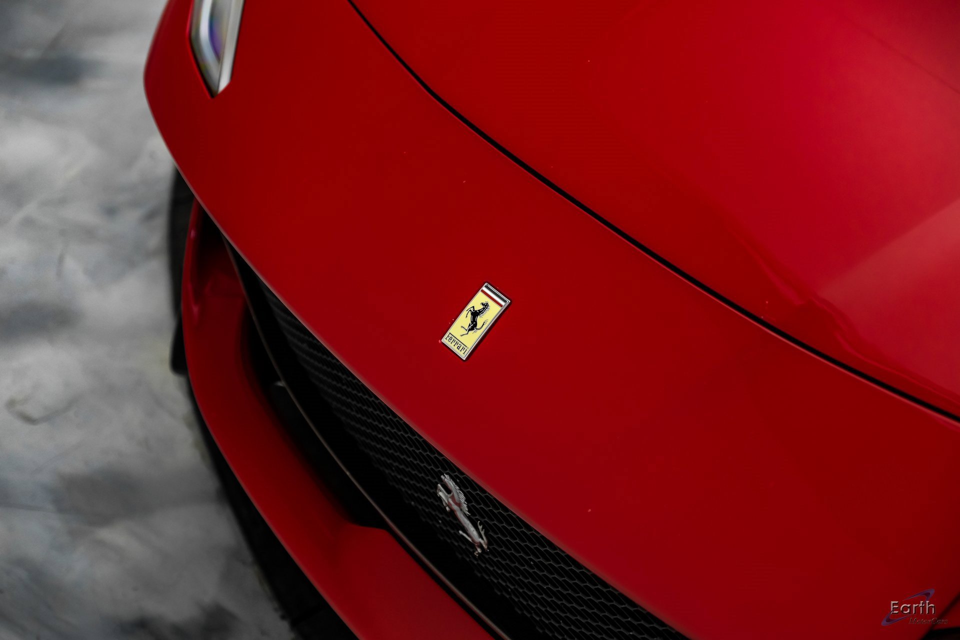 Used 2018 Ferrari 812 Superfast image 31