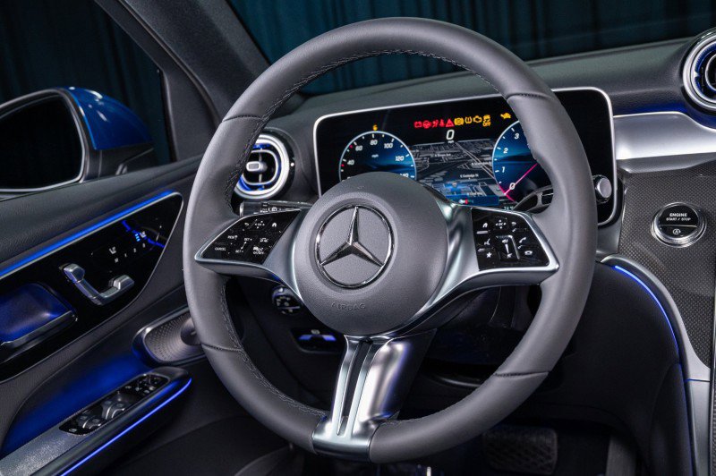 New 2026 Mercedes-Benz GLC 300 image 16