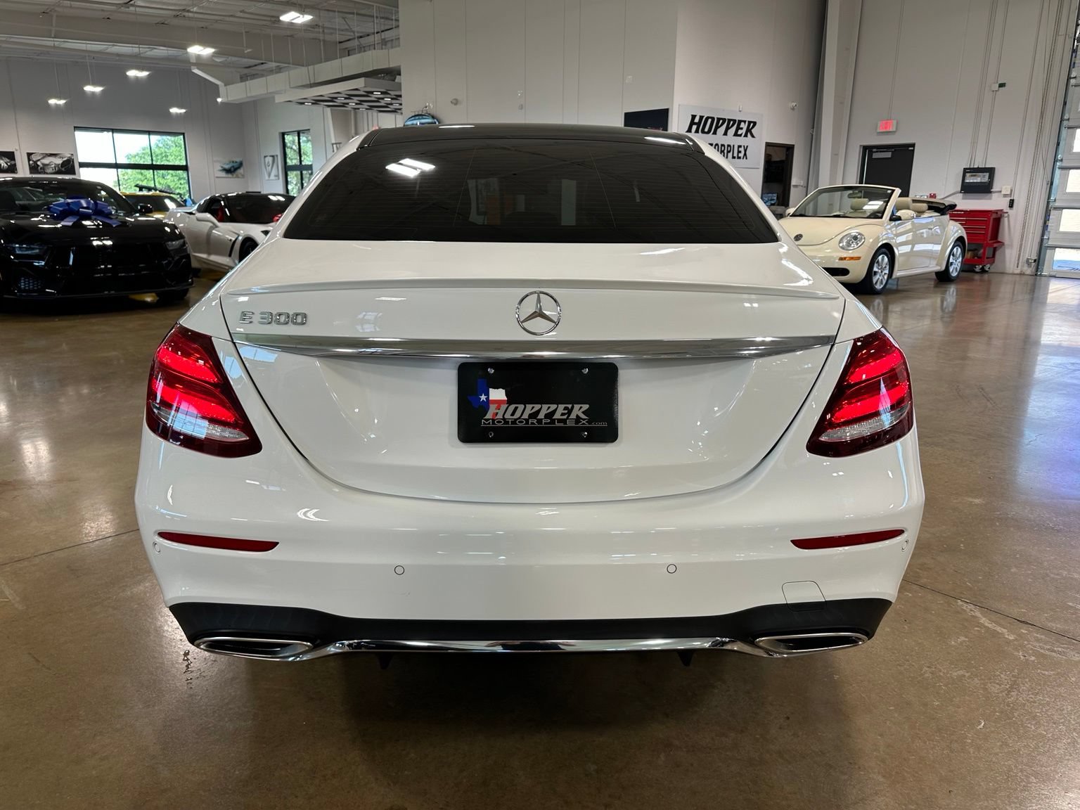 Used 2019 Mercedes-Benz E 300 image 6