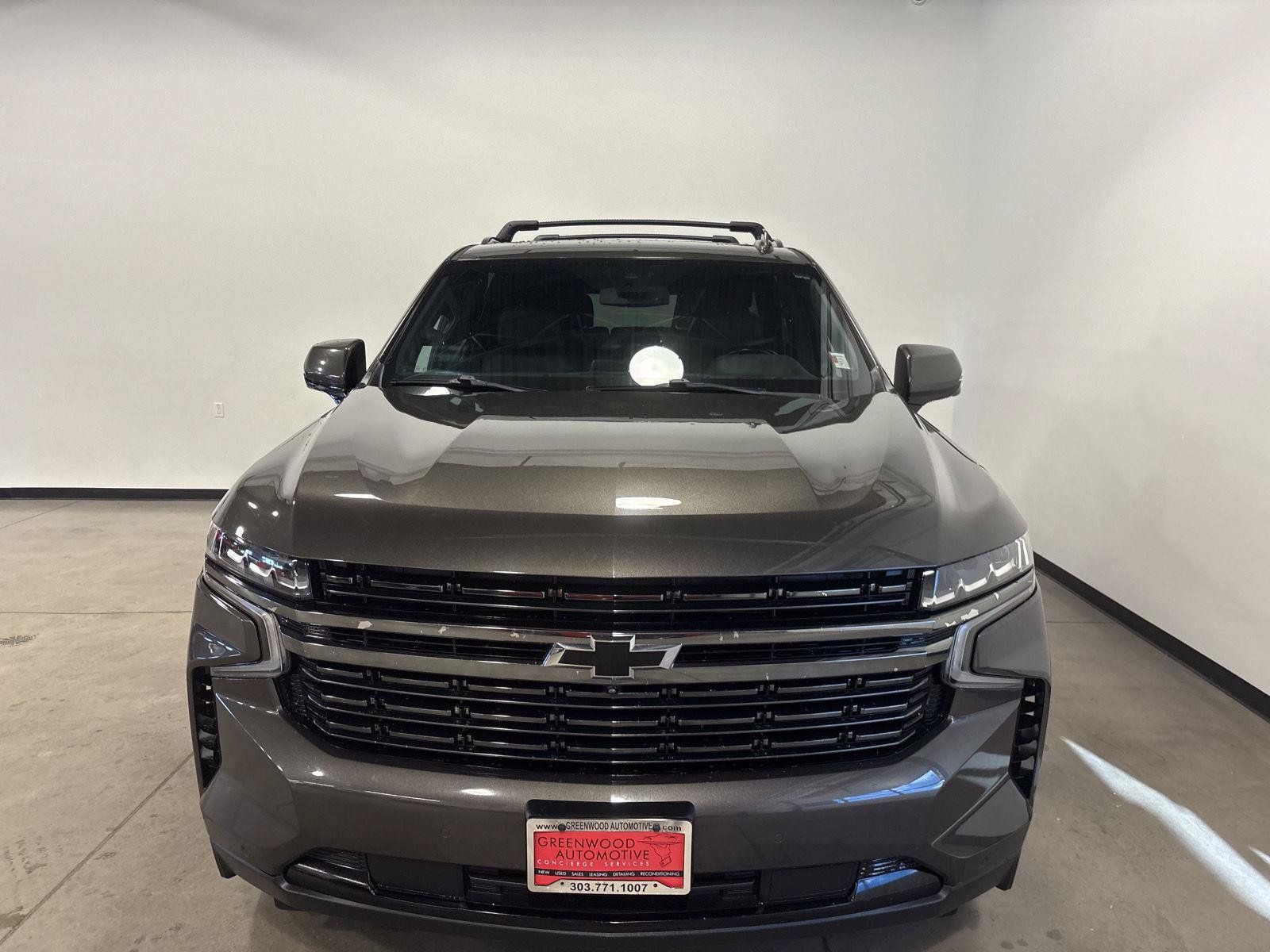 Used 2021 Chevrolet Suburban RST w/ Luxury Package AWD/4WD image 12