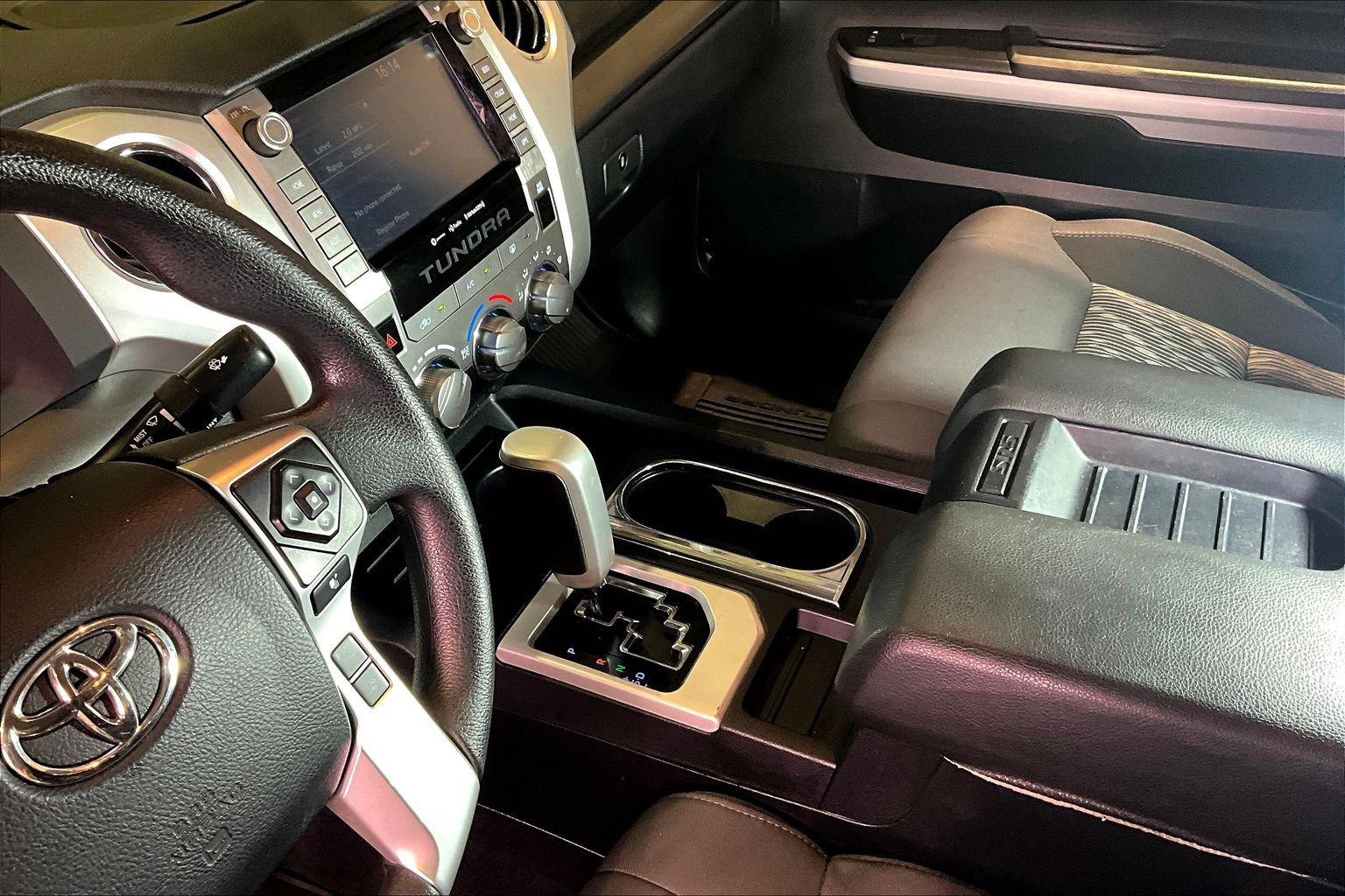 Used 2021 Toyota Tundra SR5 RWD image 19