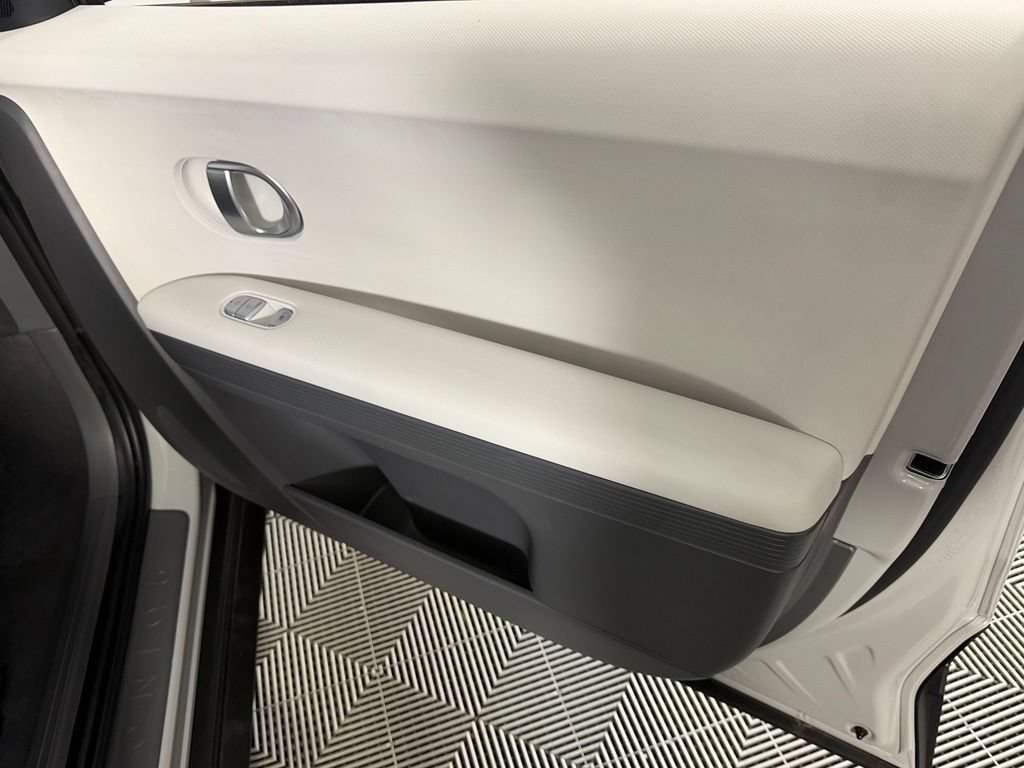 Used 2024 Hyundai Ioniq 5 SEL RWD image 25