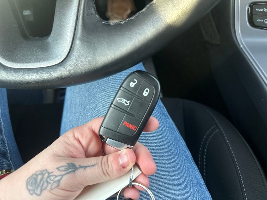 Used 2023 Dodge Challenger SXT w/ Blacktop Package image 27