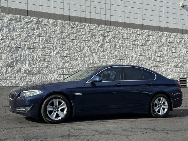 Used 2011 BMW 528i Sedan RWD image 11