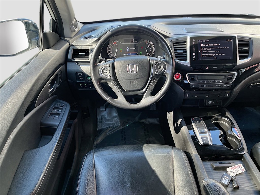 Used 2018 Honda Pilot Touring image 24