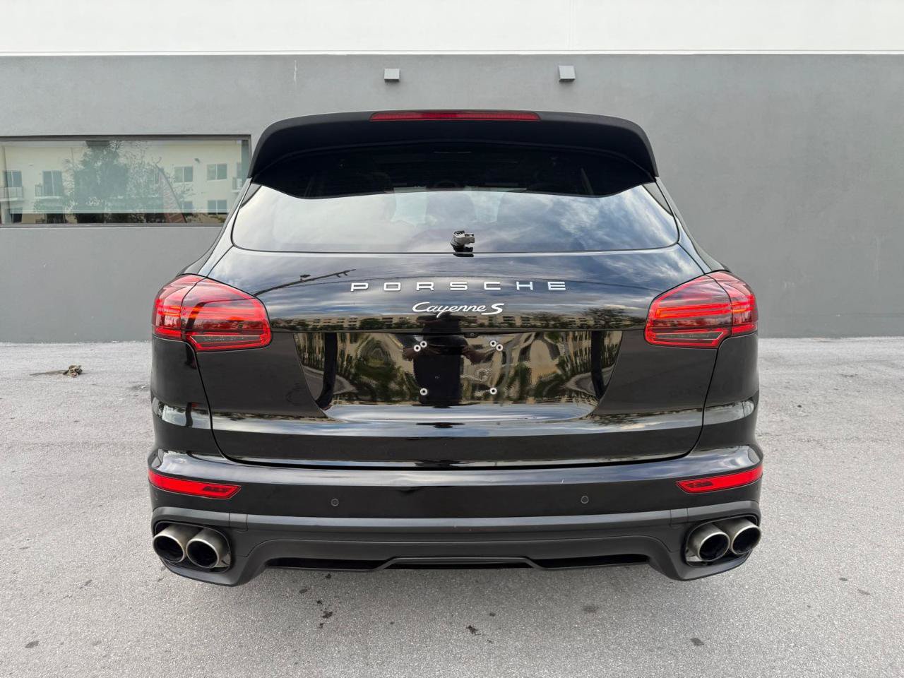 Used 2016 Porsche Cayenne S AWD/4WD image 6