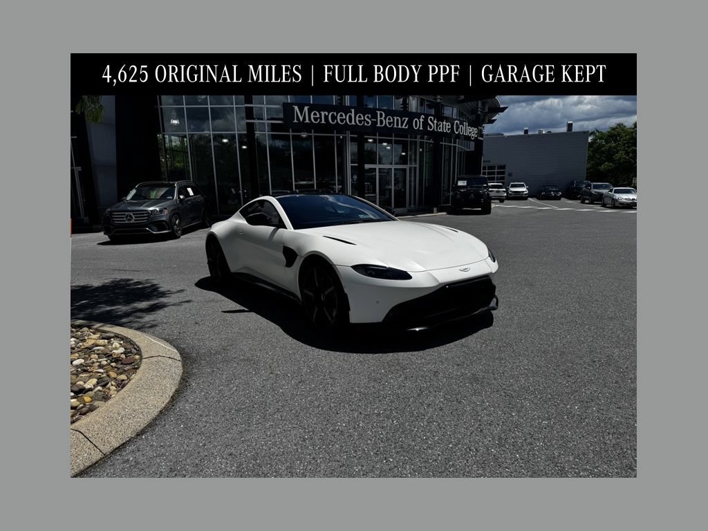 Used 2021 Aston Martin V8 Vantage Coupe RWD image 1