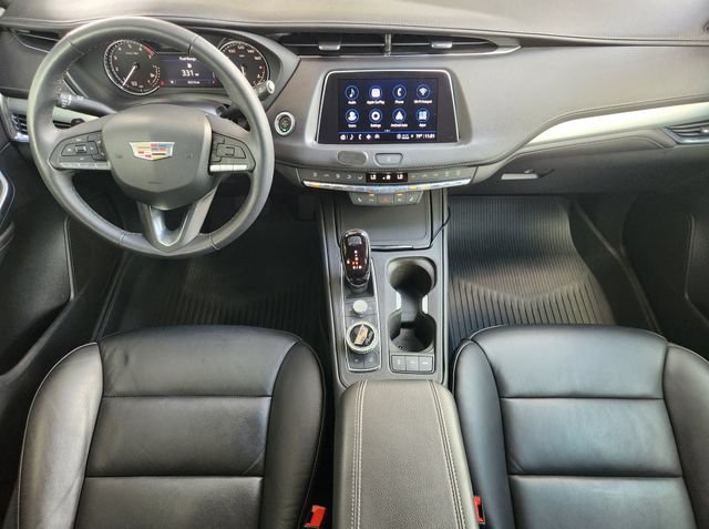 Used 2022 Cadillac XT4 Premium Luxury w/ Cold Weather Package FWD image 23