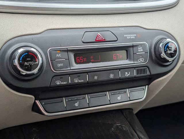 Used 2020 Kia Sorento EX FWD image 17
