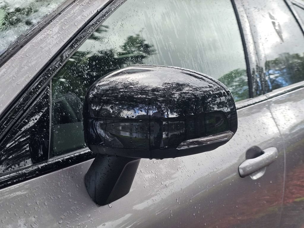 Certified 2026 Volvo XC60 B5 Plus AWD/4WD image 9