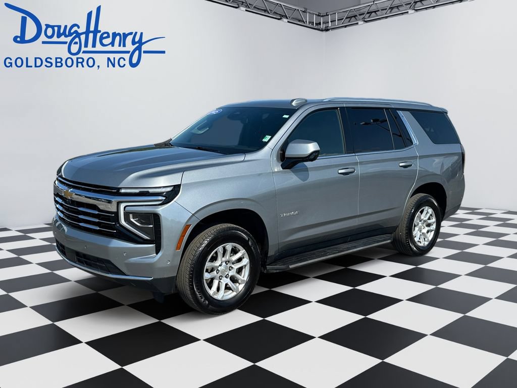 Used 2025 Chevrolet Tahoe LT AWD/4WD image 1