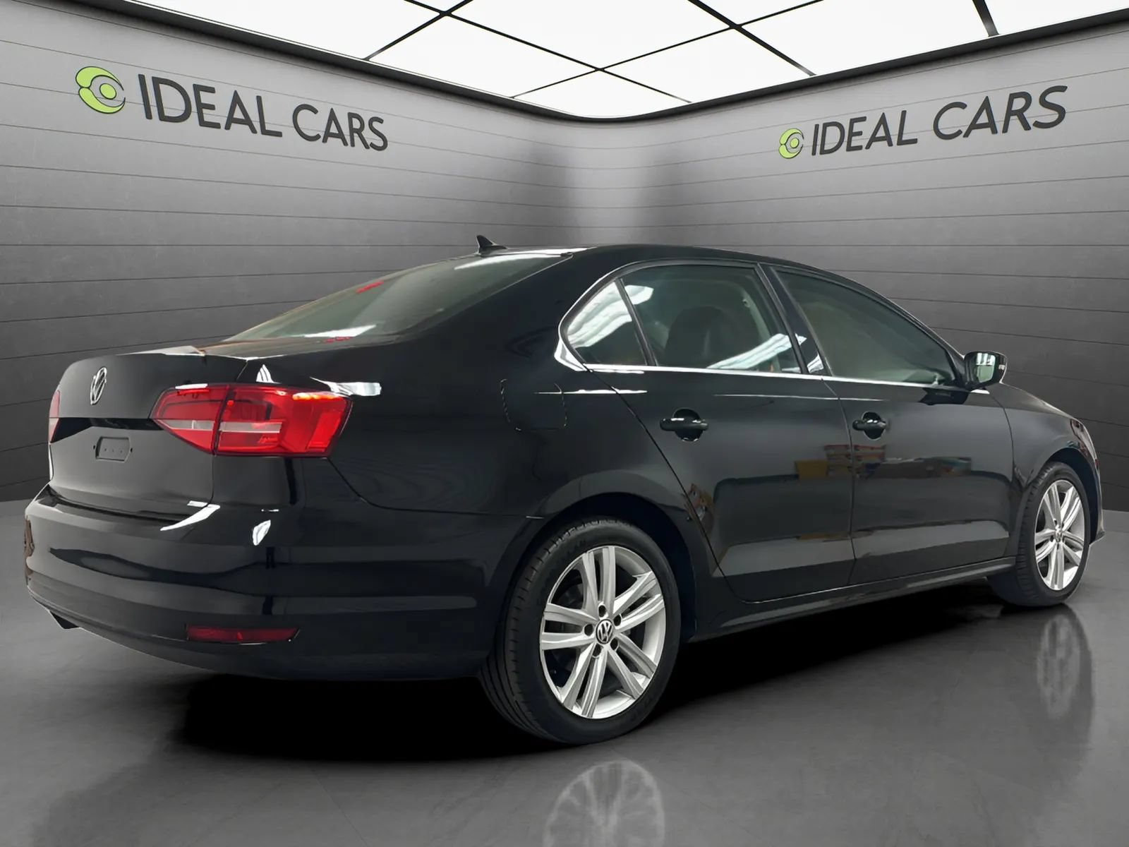 Used 2015 Volkswagen Jetta SEL FWD image 5