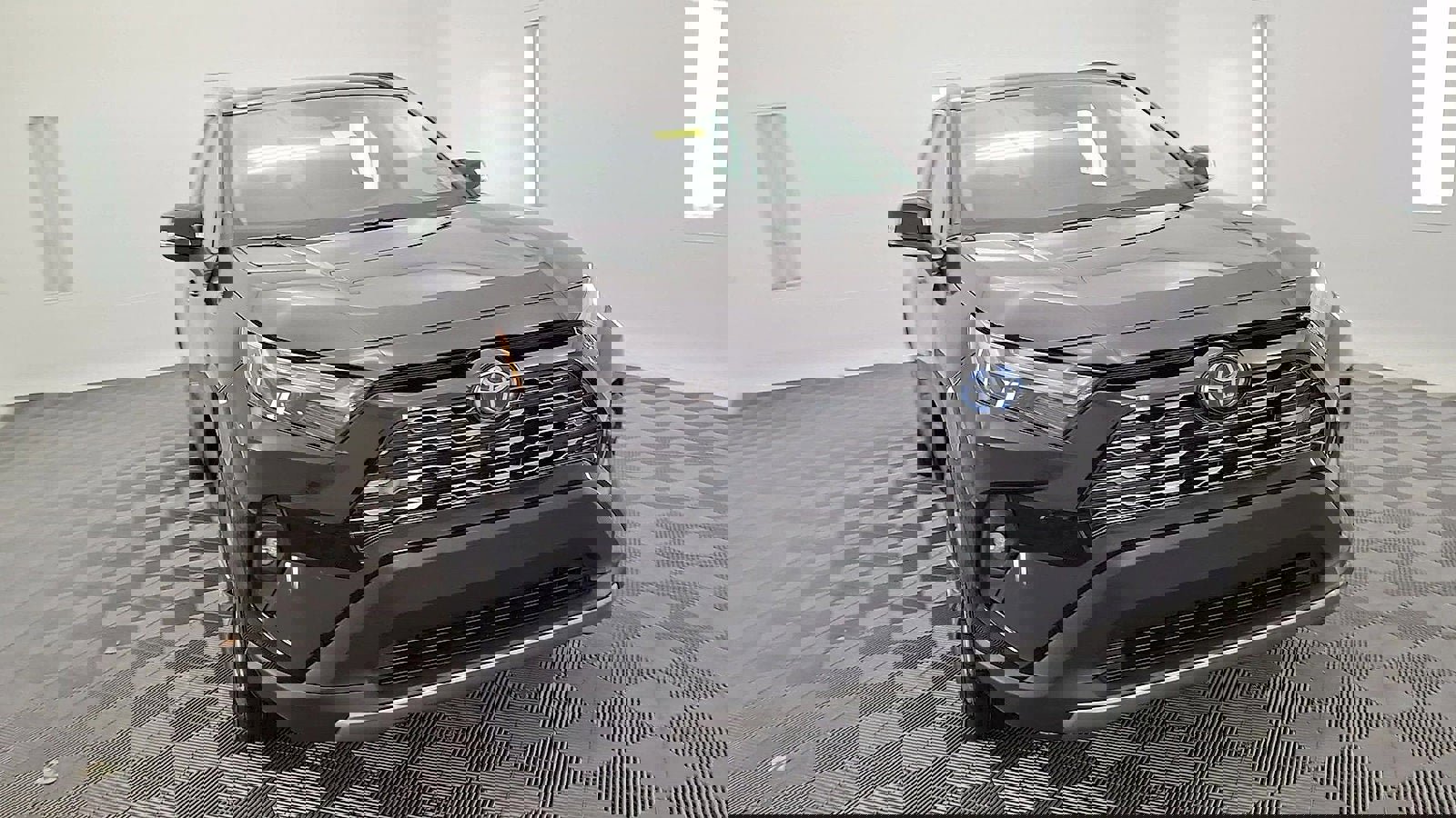 Used 2023 Toyota RAV4 Limited w/ Limited Grade Weather Package image 7