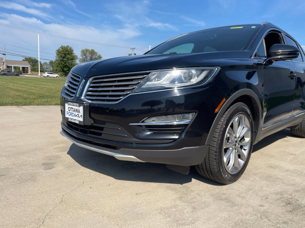 Used 2017 Lincoln MKC Select w/ Select Plus Package FWD image 15
