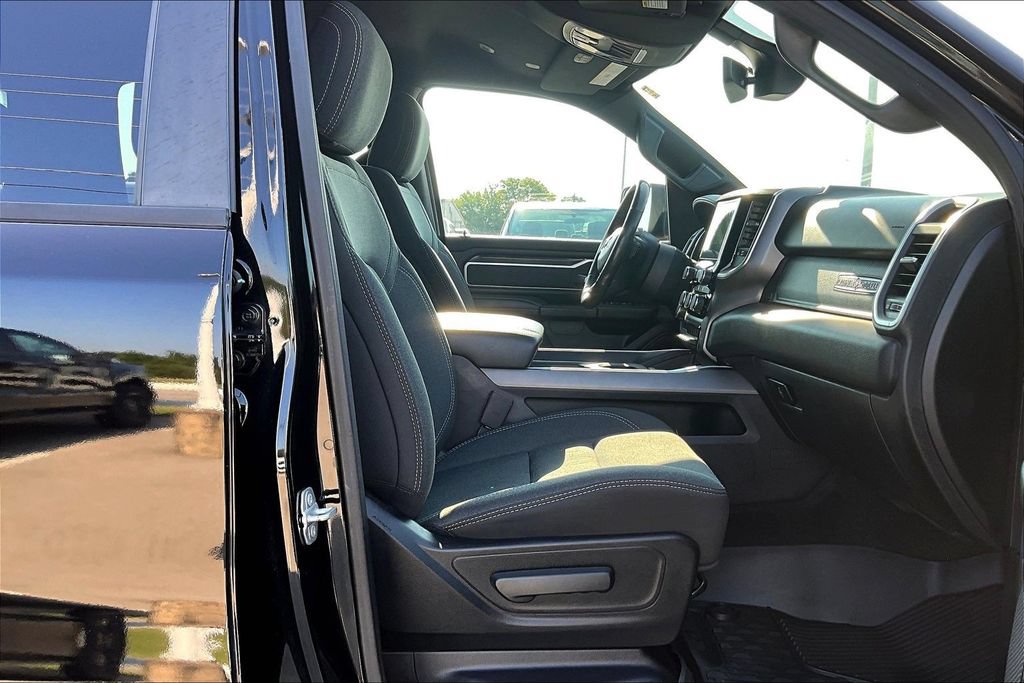 Used 2019 RAM 1500 Big Horn AWD/4WD image 7
