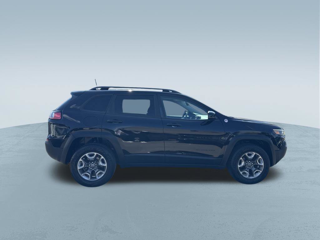 Used 2019 Jeep Cherokee Trailhawk AWD/4WD image 9