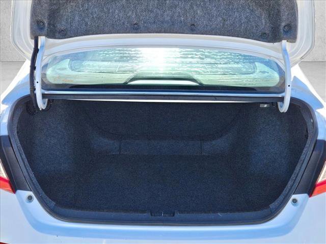 Used 2018 Honda Accord LX image 18