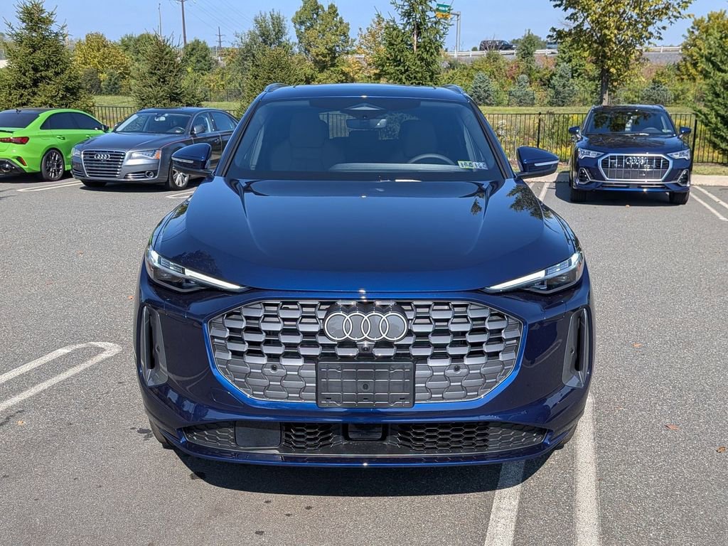 New 2025 Audi Q5 Premium Plus image 2