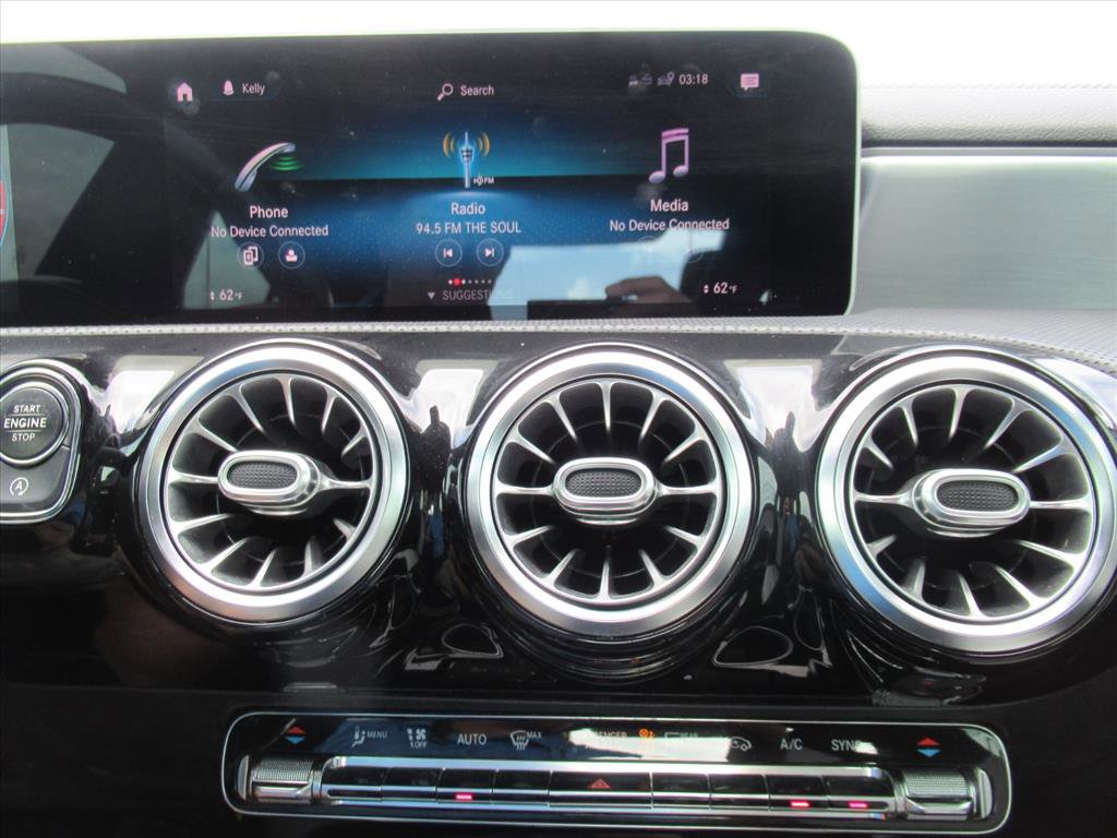 Used 2020 Mercedes-Benz CLA 35 AMG 4MATIC image 28